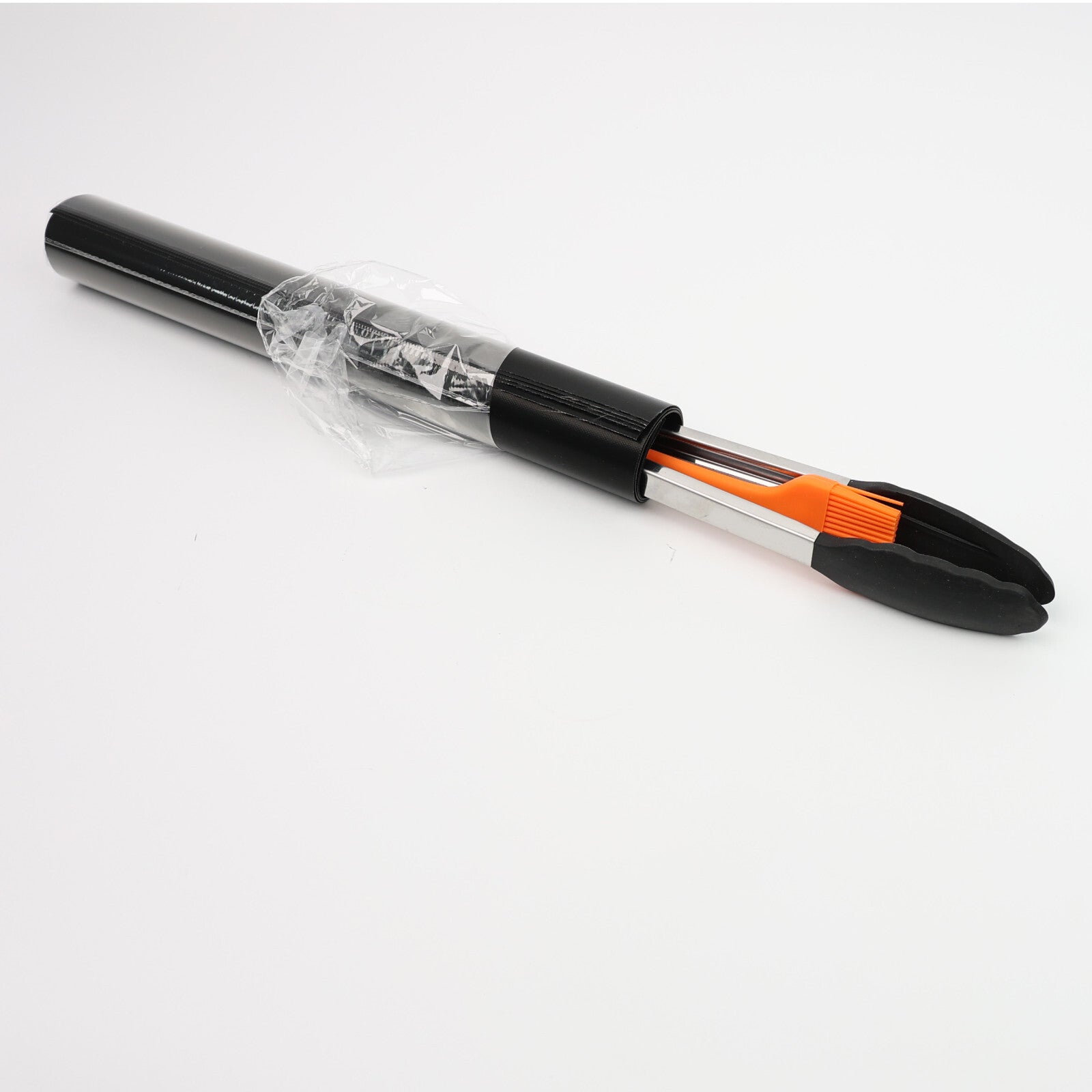 WISDOMWELL Non Stick BBQ Grill Mat 5 Pack Free 12" BBQ Tongs Silicone Brush