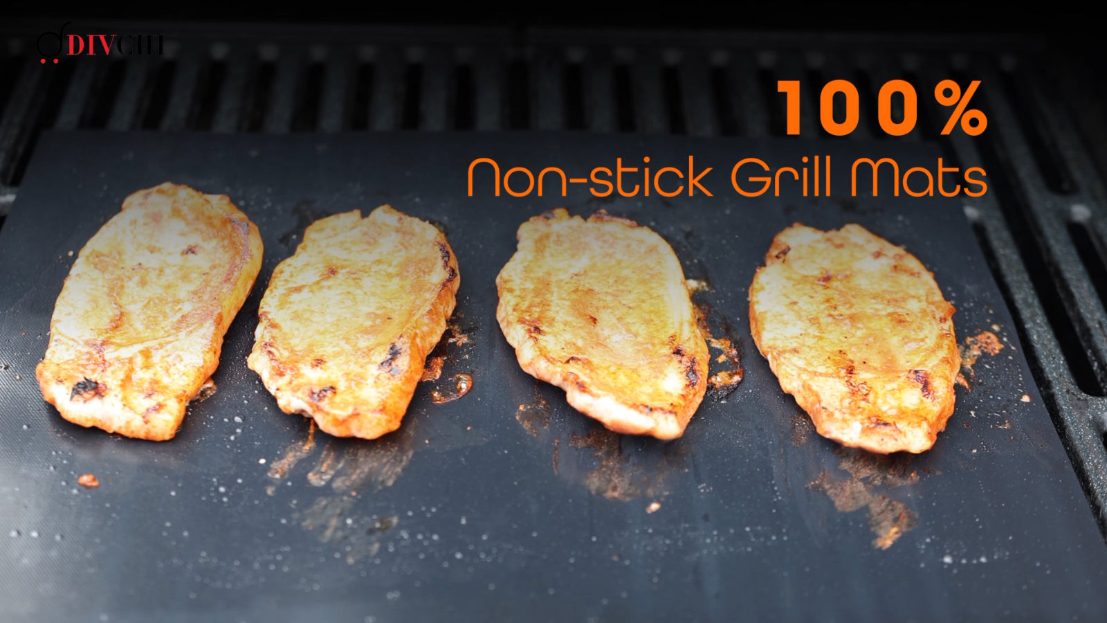 WISDOMWELL Non Stick BBQ Grill Mat 5 Pack Free 12" BBQ Tongs Silicone Brush